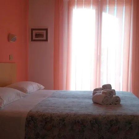 Rosalba 2* 里乔内