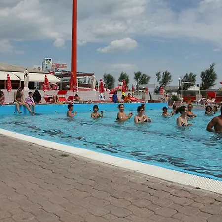 Otel Rosalba 2*